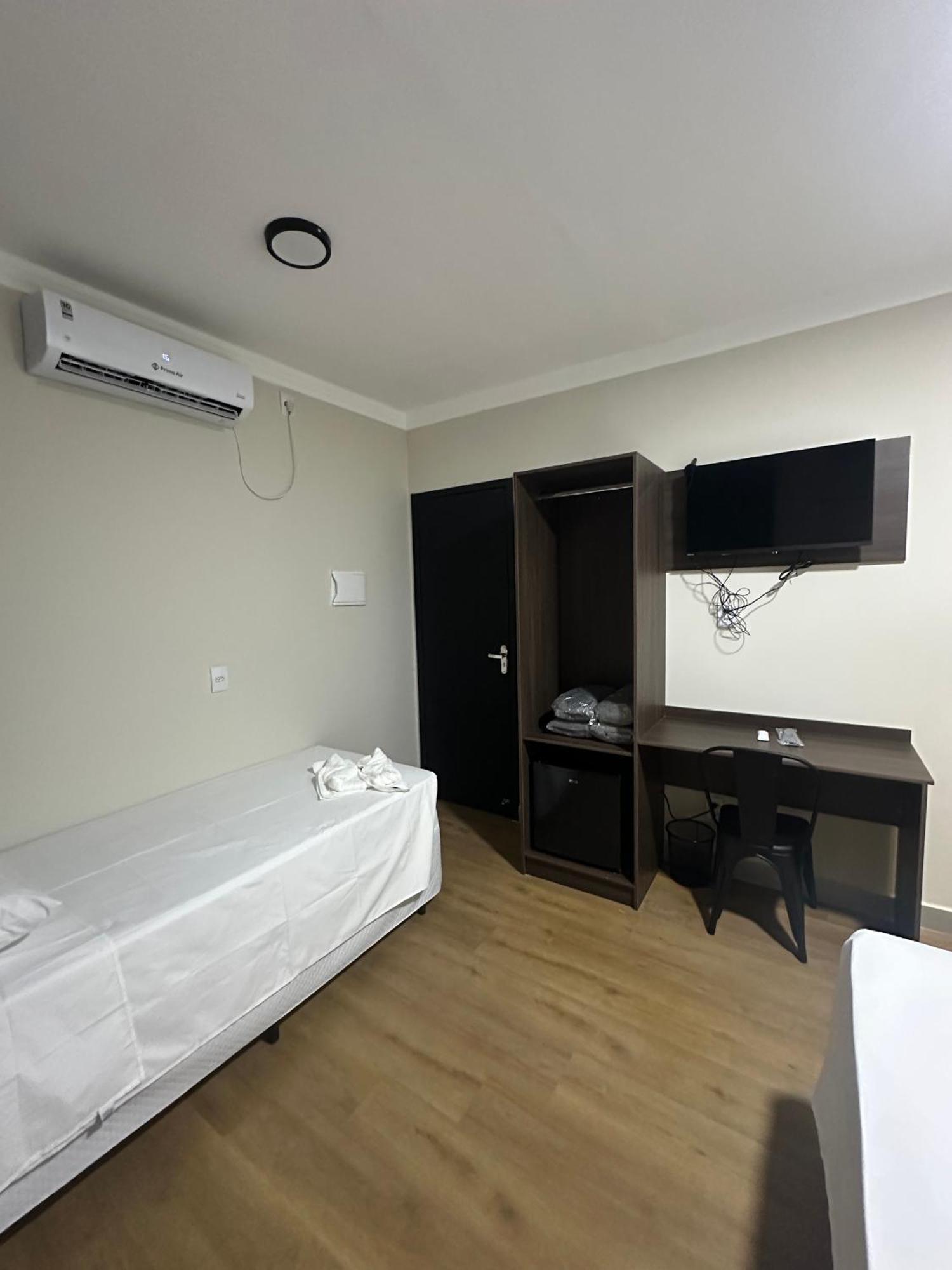 Otto Hotel Governador Valadares Bagian luar foto